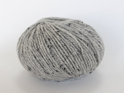 Rustic Tweed Wool Yarn – 80% Wool 20% Nylon | Rustic Light Worsted Weight | Perfect for Socks Sweaters