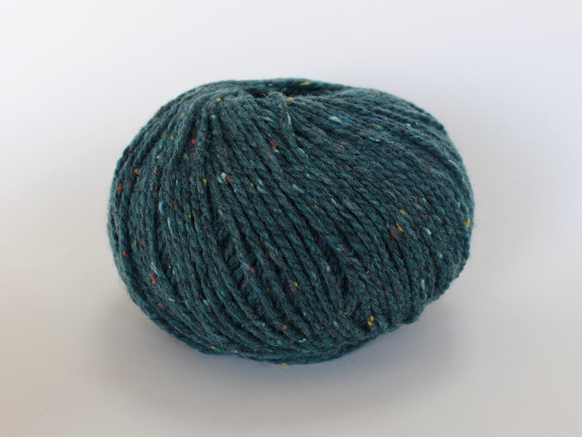 Rustic Tweed Wool Yarn – 80% Wool 20% Nylon | Rustic Light Worsted Weight | Perfect for Socks Sweaters