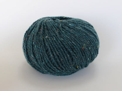 Rustic Tweed Wool Yarn – 80% Wool 20% Nylon | Rustic Light Worsted Weight | Perfect for Socks Sweaters
